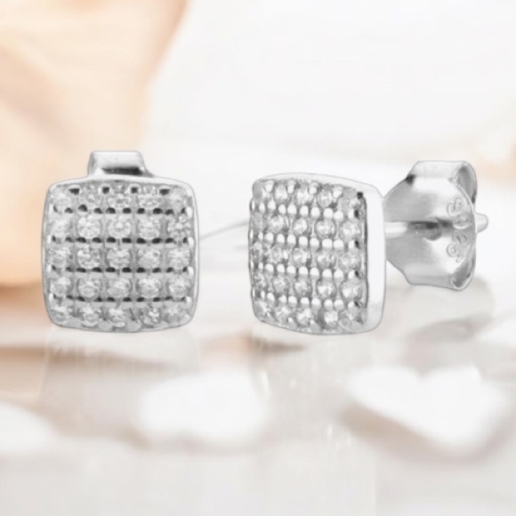 925 Sterling Silver Zircon Women's Stud Earrings - Sparkle and Elegance - Picture 1 of 8